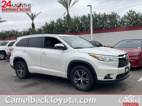 Used 2016 Toyota Highlander XLE image 1