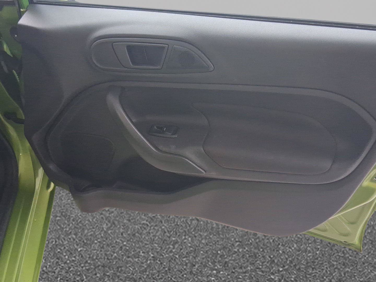 Used 2019 Ford Fiesta SE FWD image 14