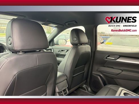 New 2026 GMC Terrain Elevation image 43