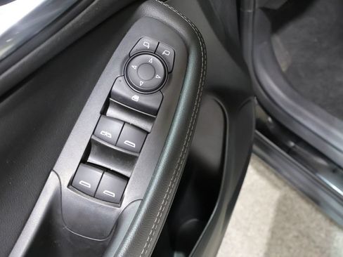 Used 2024 Buick Encore GX Preferred AWD/4WD image 12