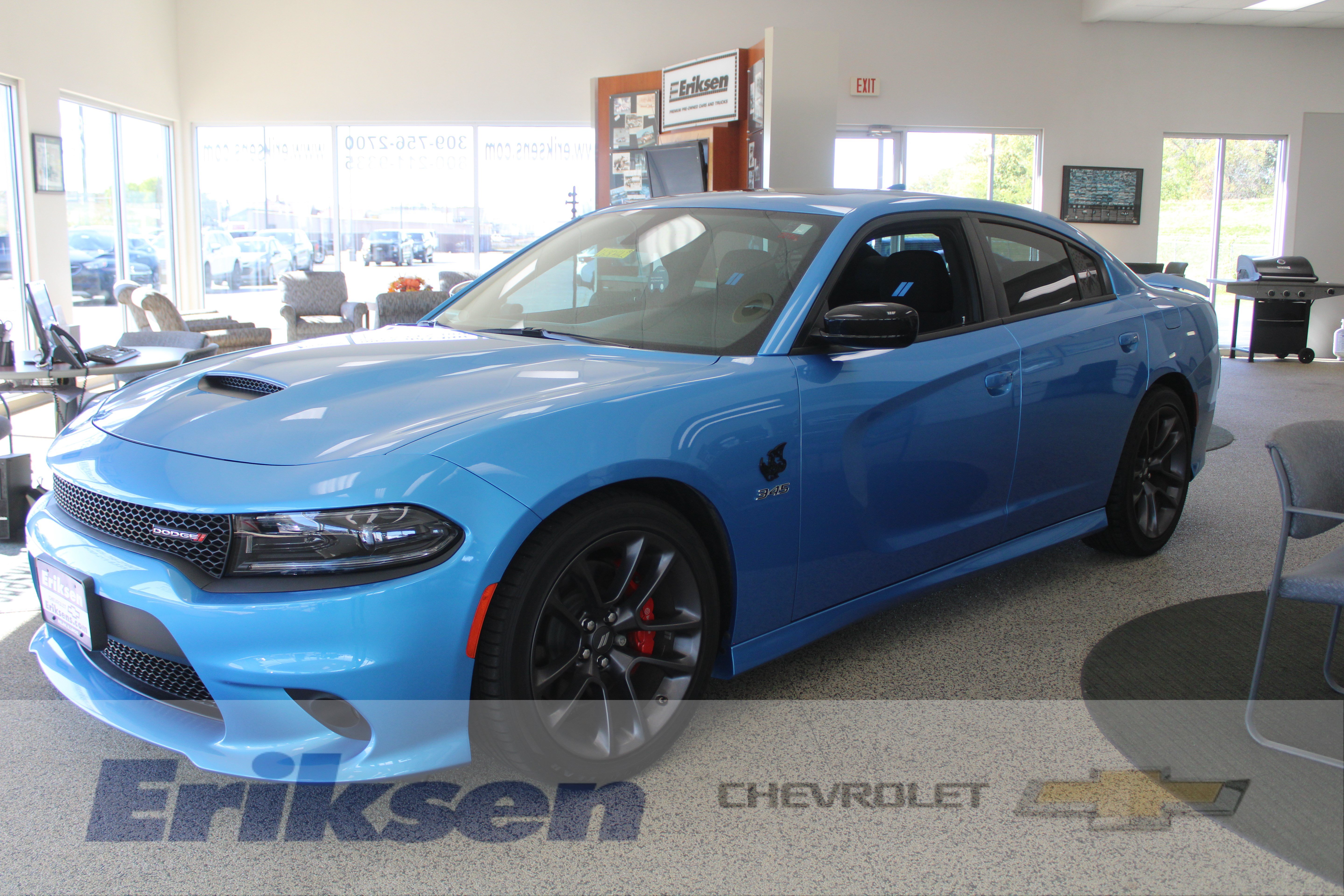 Used 2023 Dodge Charger R/T w/ Plus Group RWD image 1