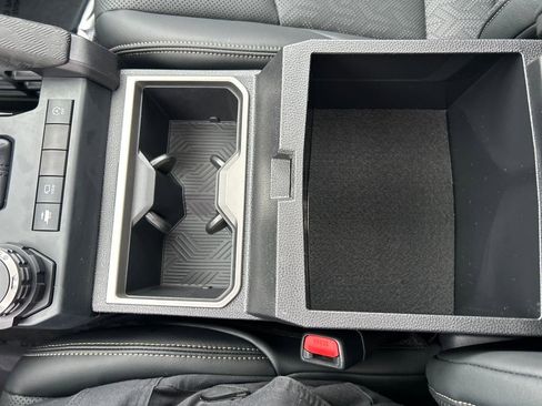 Certified 2025 Toyota Tacoma Limited image 25