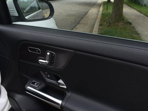 Used 2022 Mercedes-Benz GLA 250 GLA 250 image 22