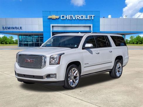 Used 2017 GMC Yukon XL Denali w/ Open Road Package image 2
