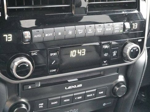 Used 2023 Lexus GX 460 Luxury image 18