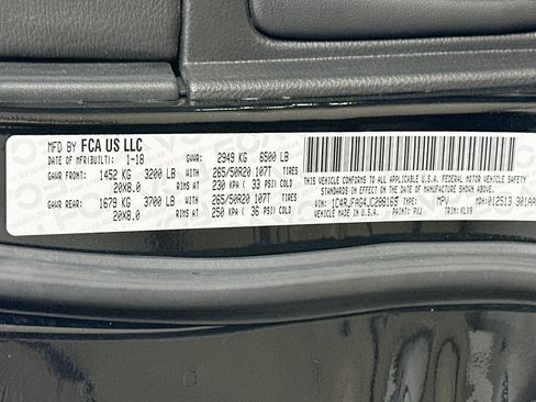 Used 2018 Jeep Grand Cherokee Altitude AWD/4WD image 40