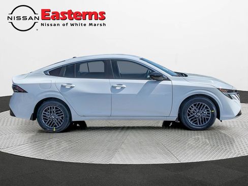 New 2026 Nissan Sentra SV FWD image 5