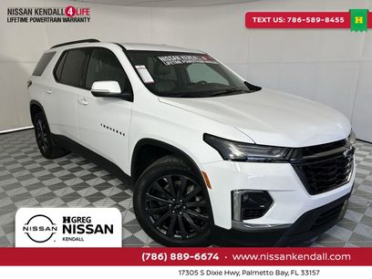 Used 2023 Chevrolet Traverse RS