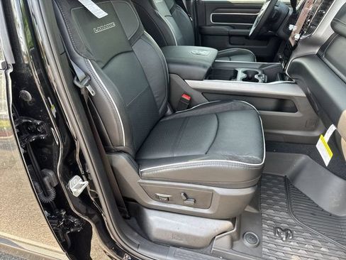 New 2026 RAM 3500 Laramie AWD/4WD image 13