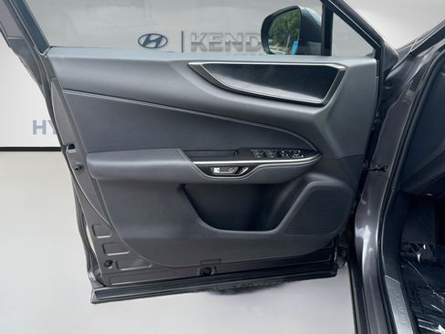 Used 2024 Lexus NX 250 FWD w/ Towing Package (2000 Lbs) image 17