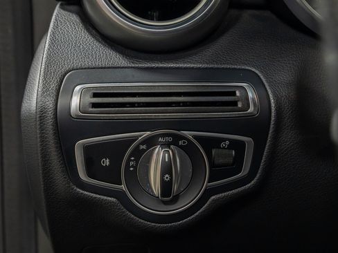 Used 2018 Mercedes-Benz C 63 AMG Cabriolet image 49