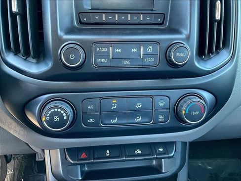 Certified 2016 GMC Canyon 2WD Crew Cab w/ Convenience Package image 18