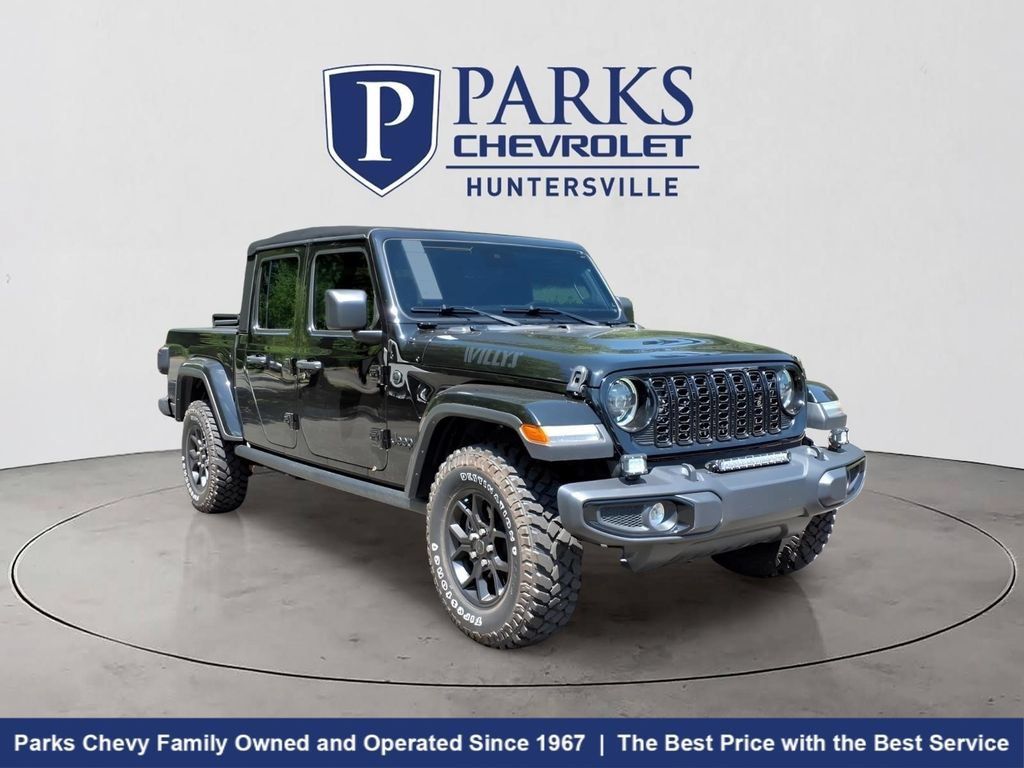 Used 2024 Jeep Gladiator Sport AWD/4WD image 1