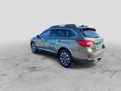 Used 2017 Subaru Outback 3.6R Limited image 6