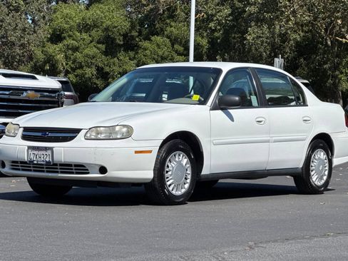 Used 2002 Chevrolet Malibu V6 w/ Preferred Equipment Group 1 FWD image 7