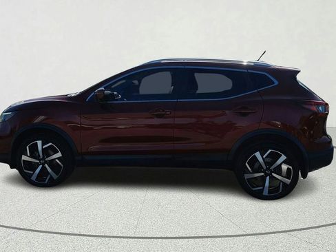Used 2020 Nissan Rogue Sport SL w/ Premium Package FWD image 4