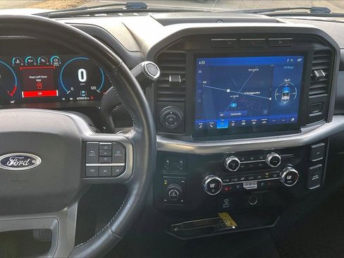 Used 2021 Ford F150 Lariat w/ Max Trailer Tow Package image 6