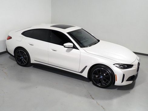 Used 2023 BMW i4 eDrive35 w/ Premium Package RWD image 12