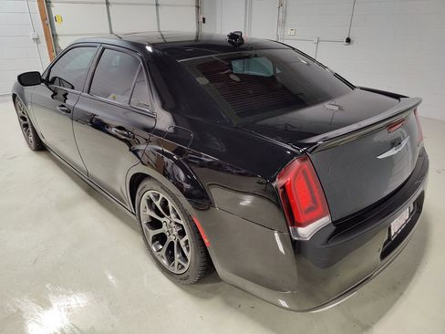 Used 2015 Chrysler 300 S w/ 300S Premium Group image 20