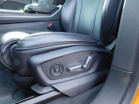 Used 2019 Audi Q8 Prestige image 18