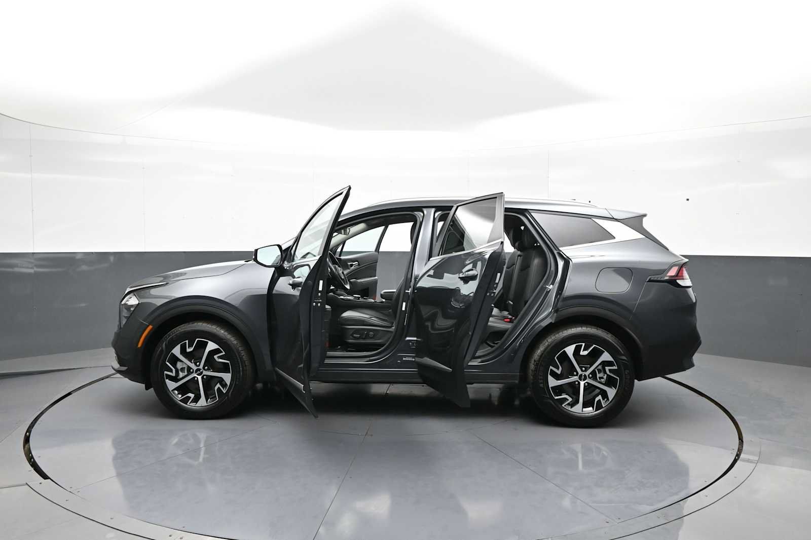 Certified 2023 Kia Sportage EX AWD/4WD image 42