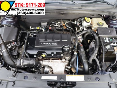 Used 2015 Chevrolet Cruze LT image 23