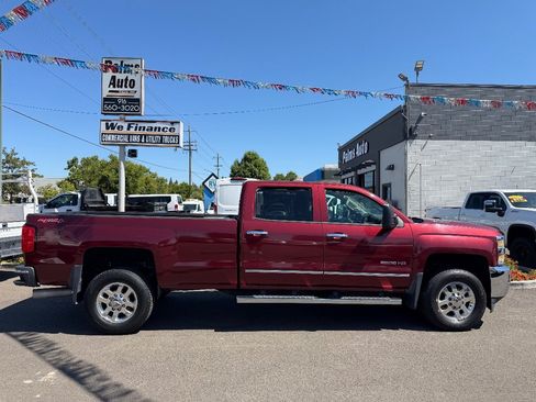 Used 2015 Chevrolet Silverado 2500 LTZ w/ Duramax Plus Package AWD/4WD image 9