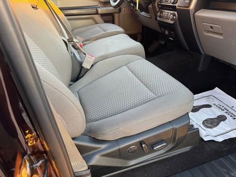 Used 2018 Ford F150 XLT w/ Equipment Group 302A Luxury image 33