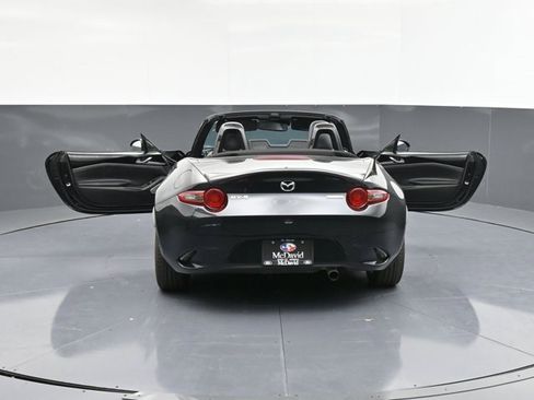 Used 2023 MAZDA MX-5 Miata Grand Touring w/ Weather Package image 38