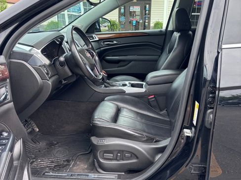 Used 2016 Cadillac SRX Luxury w/ Driver Awareness Package AWD/4WD image 9