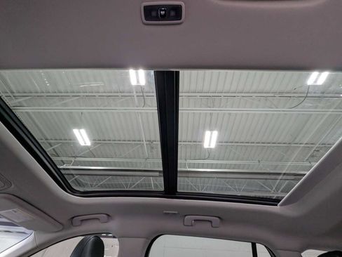 Certified 2025 Lincoln Aviator AWD w/ Jet Appearance Package image 17