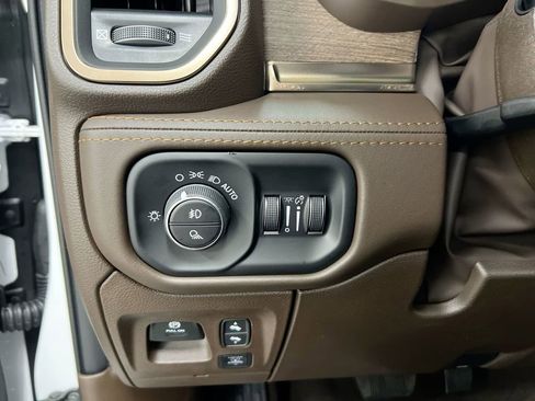 New 2026 RAM 1500 Limited AWD/4WD image 19