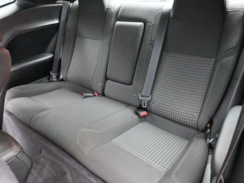 Used 2018 Dodge Challenger R/T w/ Performance Handling Group image 26