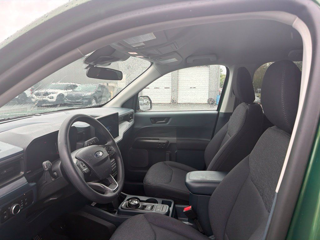 Used 2025 Ford Maverick XL w/ Equipment Group 101A AWD/4WD image 12