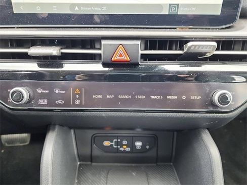 New 2026 Kia Sportage SX image 21