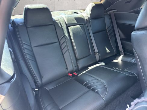 Used 2023 Dodge Challenger SRT Hellcat RWD image 8