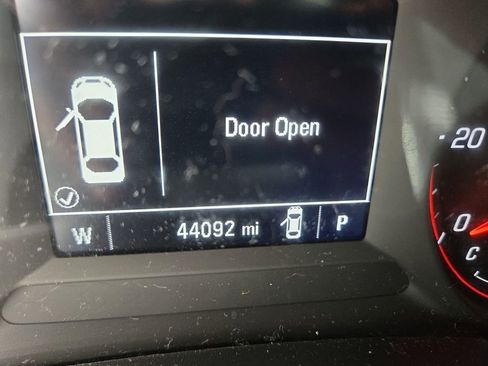 Used 2022 Chevrolet TrailBlazer RS image 20