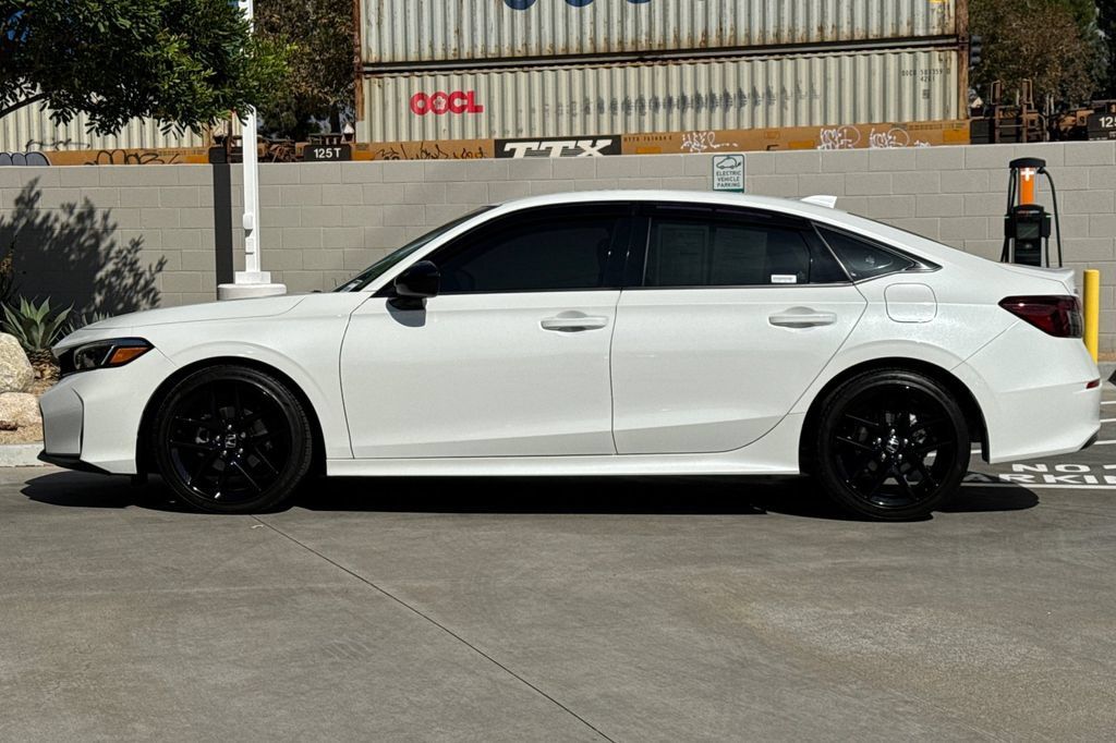 Certified 2025 Honda Civic Sport image 10