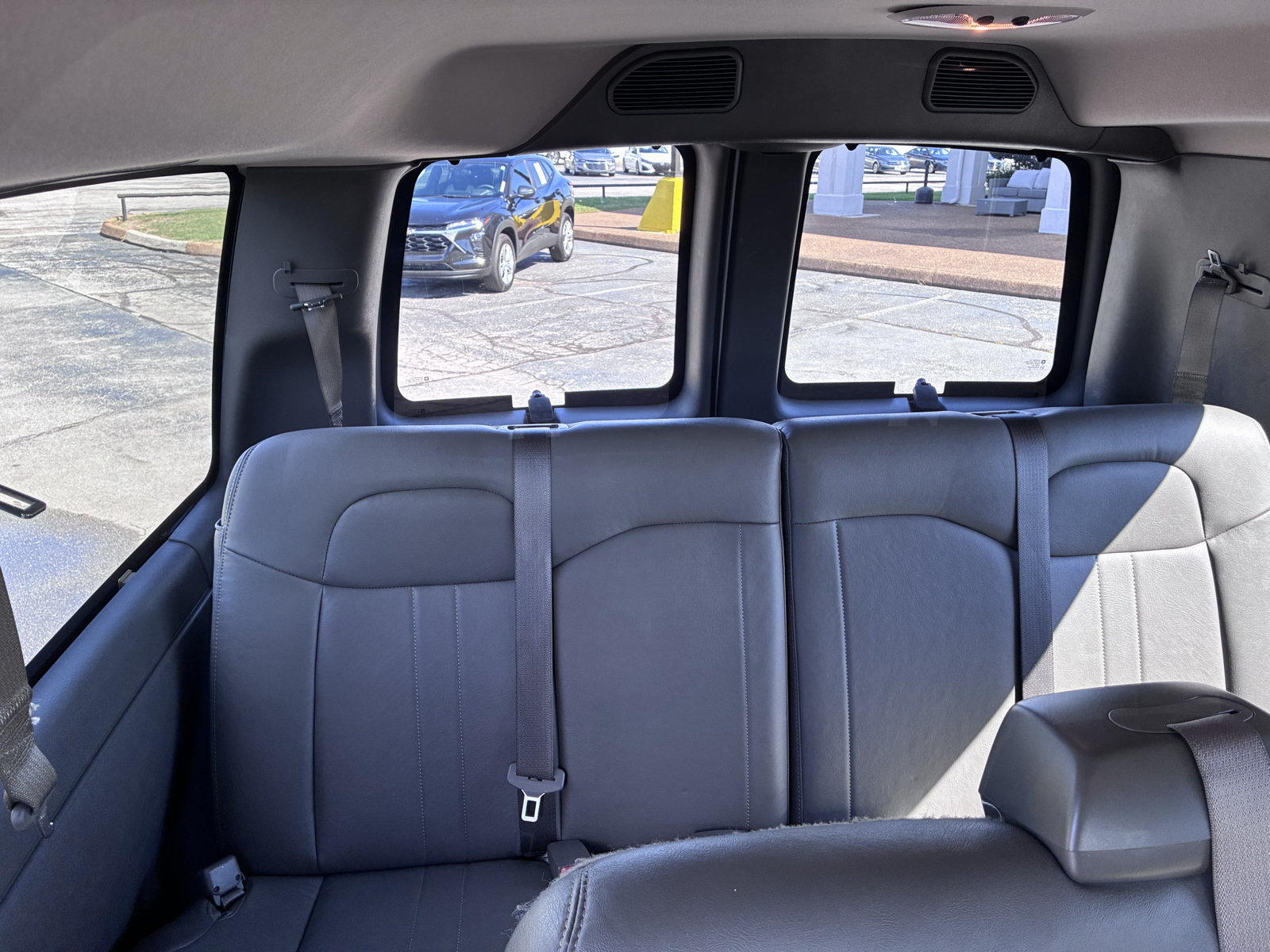 Used 2020 Chevrolet Express 2500 LS RWD image 20