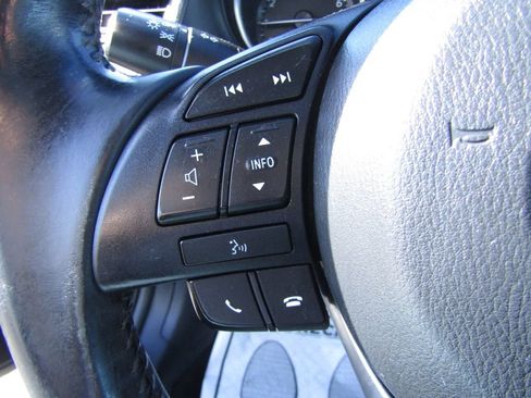 Used 2016 MAZDA MAZDA6 Touring image 17