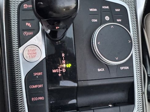 Used 2022 BMW 430i Convertible w/ M Sport Package image 19