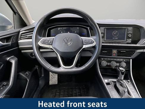 Used 2024 Volkswagen Jetta SE FWD image 13