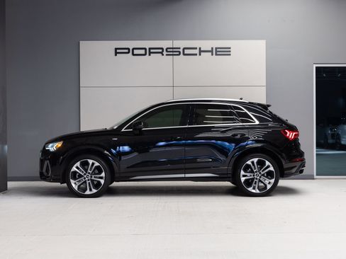 Used 2021 Audi Q3 2.0T Premium Plus AWD/4WD image 2