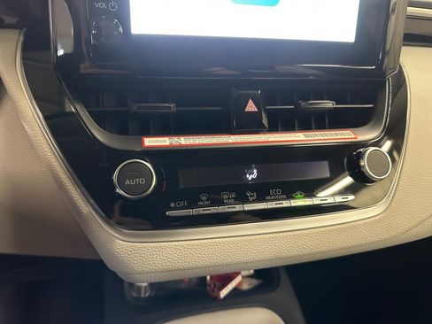 New 2026 Toyota Corolla LE image 18