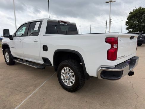 Used 2025 Chevrolet Silverado 2500 LT AWD/4WD image 7