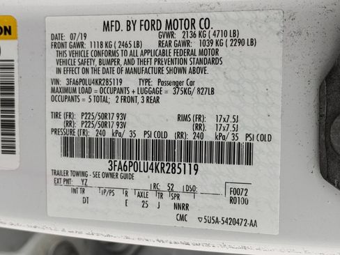 Used 2019 Ford Fusion SE FWD image 37