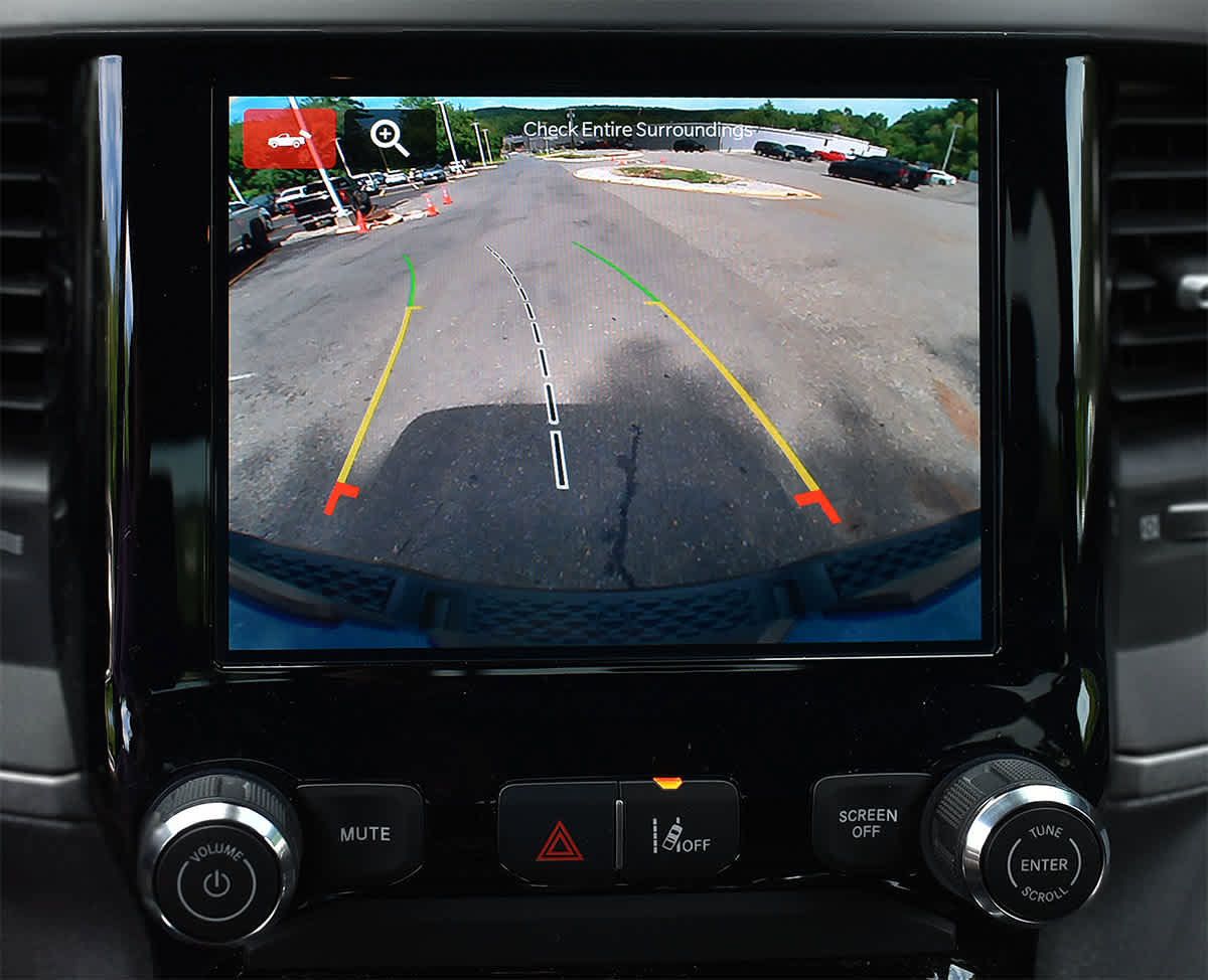 Used 2025 RAM 1500 Warlock AWD/4WD image 19