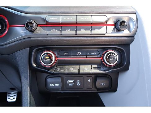 Used 2019 Hyundai Veloster Turbo Ultimate FWD image 28