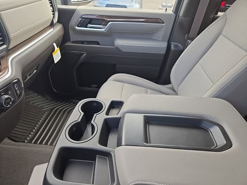 New 2025 Chevrolet Silverado 2500 LT image 24