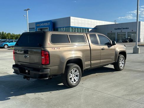 Used 2016 Chevrolet Colorado LT w/ LT Convenience Package AWD/4WD image 5